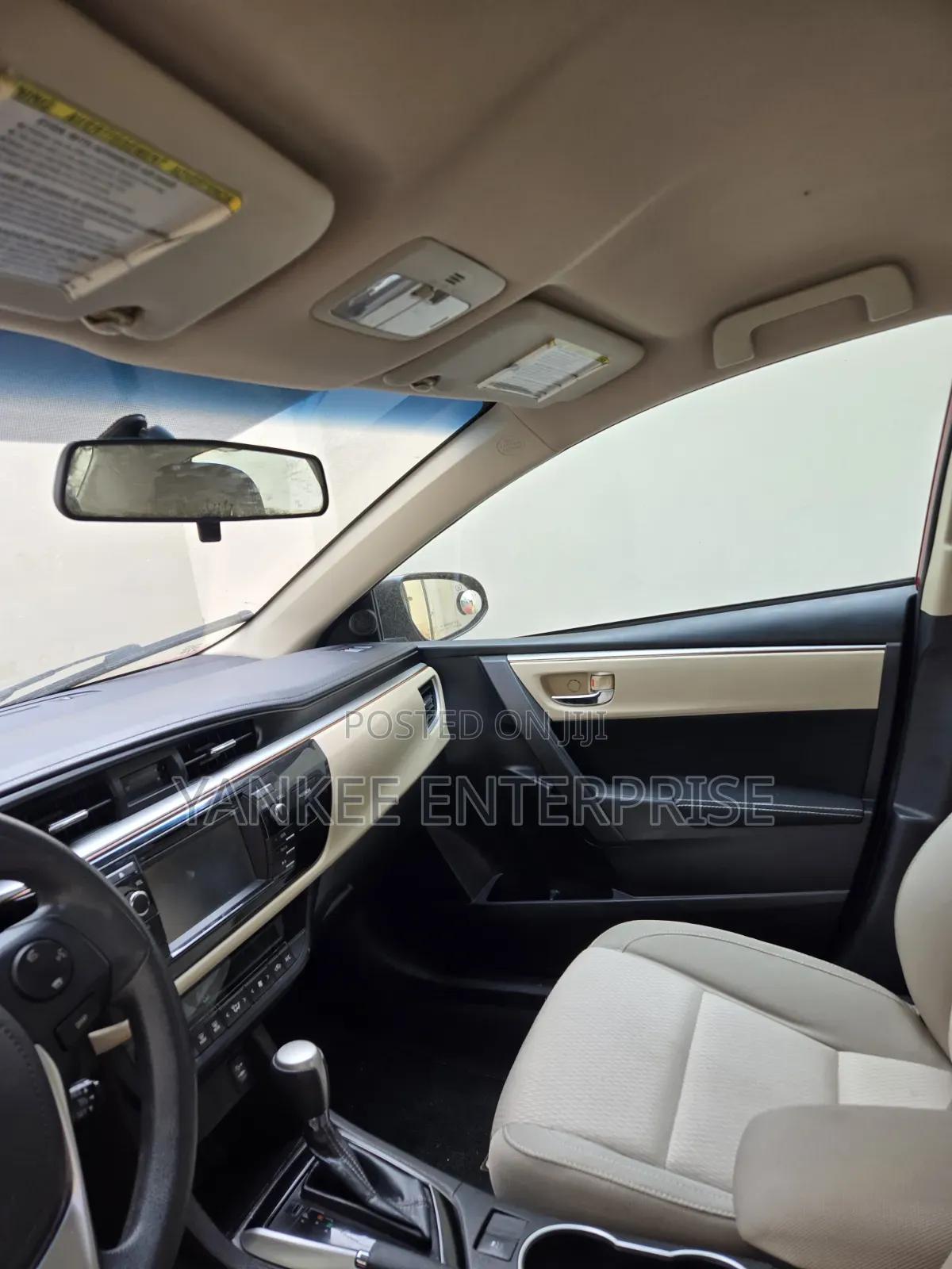 Toyota Corolla 2014 Red
