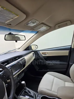 Toyota Corolla 2014 Red