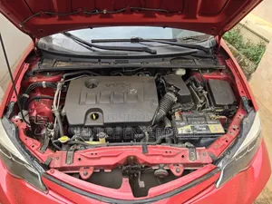 Toyota Corolla 2014 Red