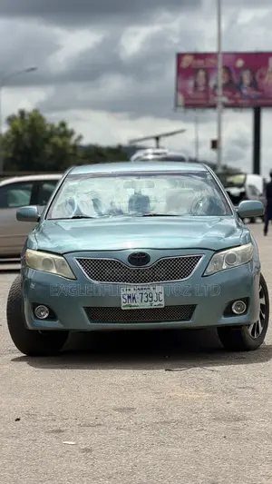 Toyota Camry 2009 Green