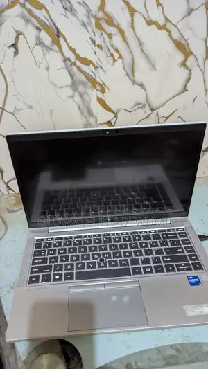 Laptop HP EliteBook 840 G8 16GB Intel SSD 256GB