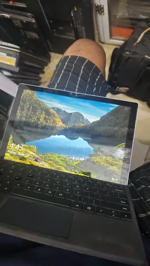 Laptop HP X2 8GB Intel Core M SSD 256GB