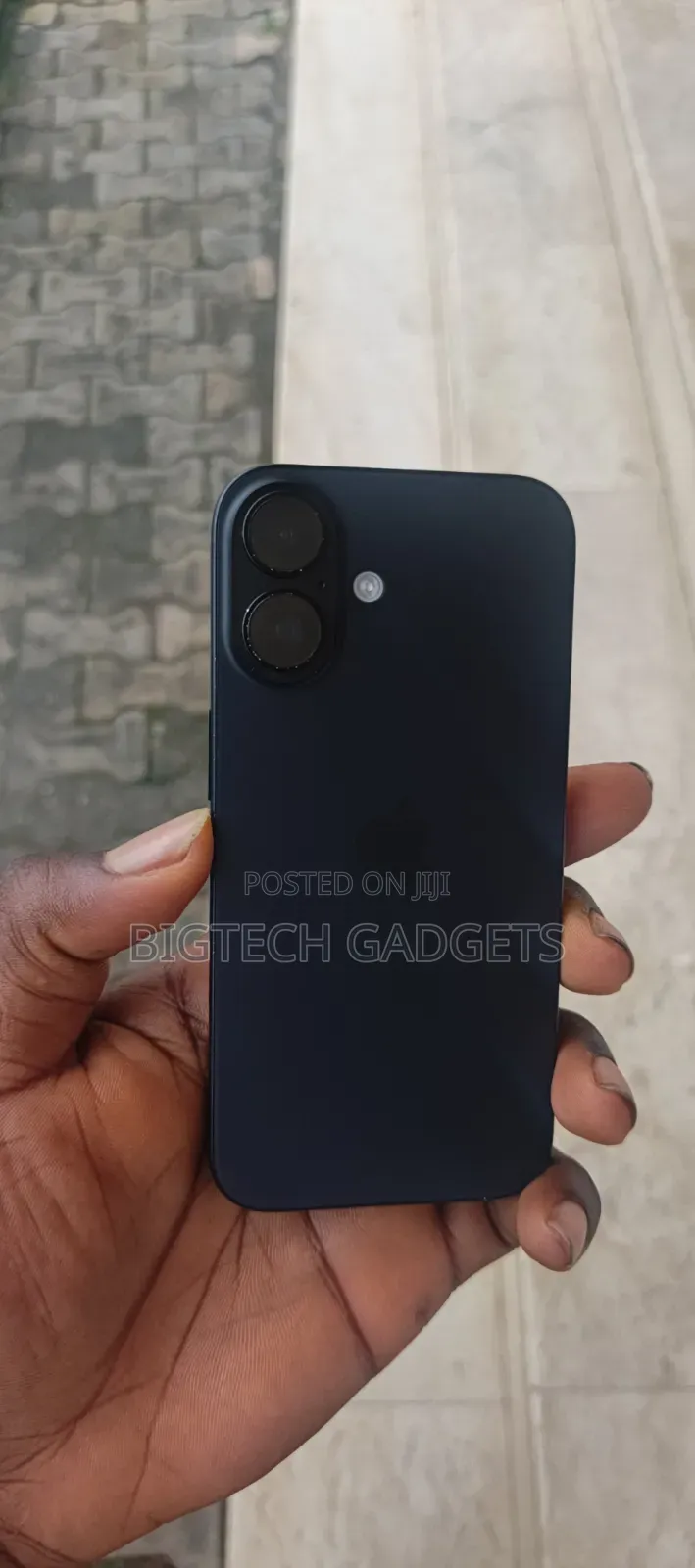 New Apple iPhone 16 128 GB Black