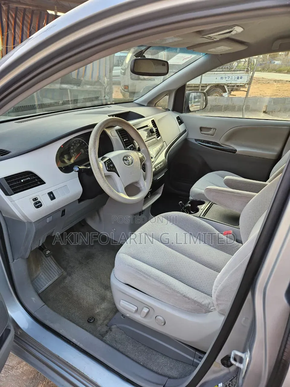 Toyota Sienna 2014 Gray