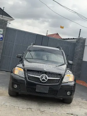 Mercedes-Benz GLK-Class 350 4MATIC 2011 Black