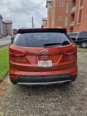 Hyundai Santa Fe 2014 Orange