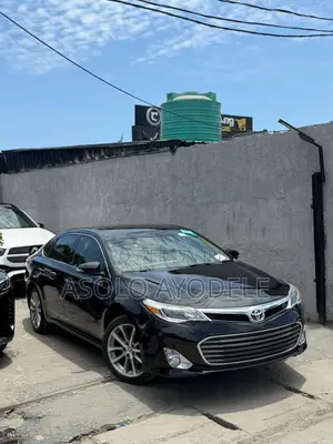 Toyota Avalon XLE Premium 4dr Sedan (3.5L 6cyl 6A) 2014 Black