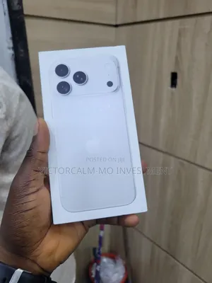 New Apple iPhone 18 Pro Max 256 GB Silver