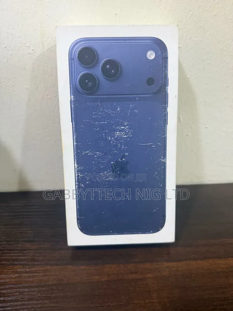 New Apple iPhone 17 Pro Max 1 TB Blue