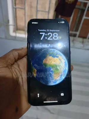Apple iPhone XR 64 GB Black