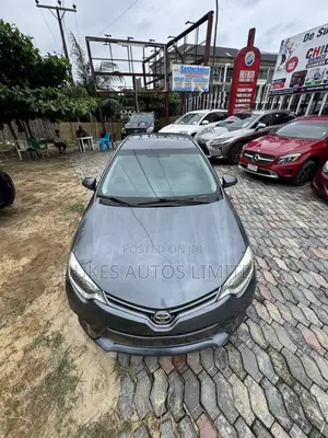 Toyota Corolla 2015 Gray