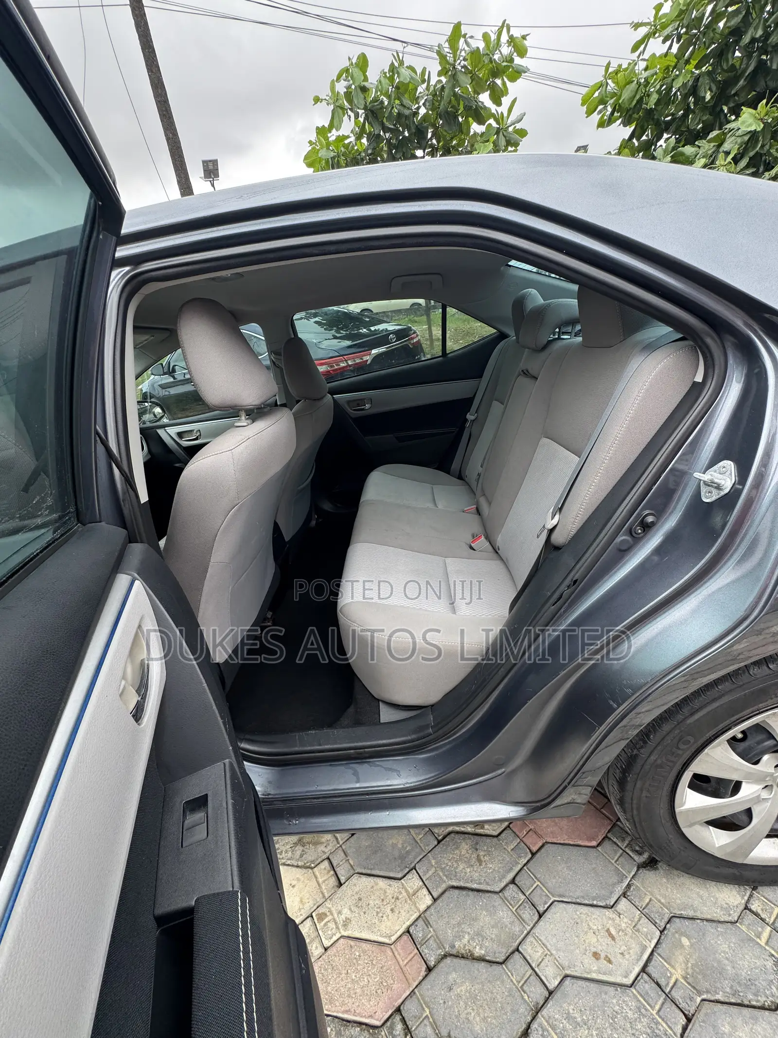 Toyota Corolla 2015 Gray
