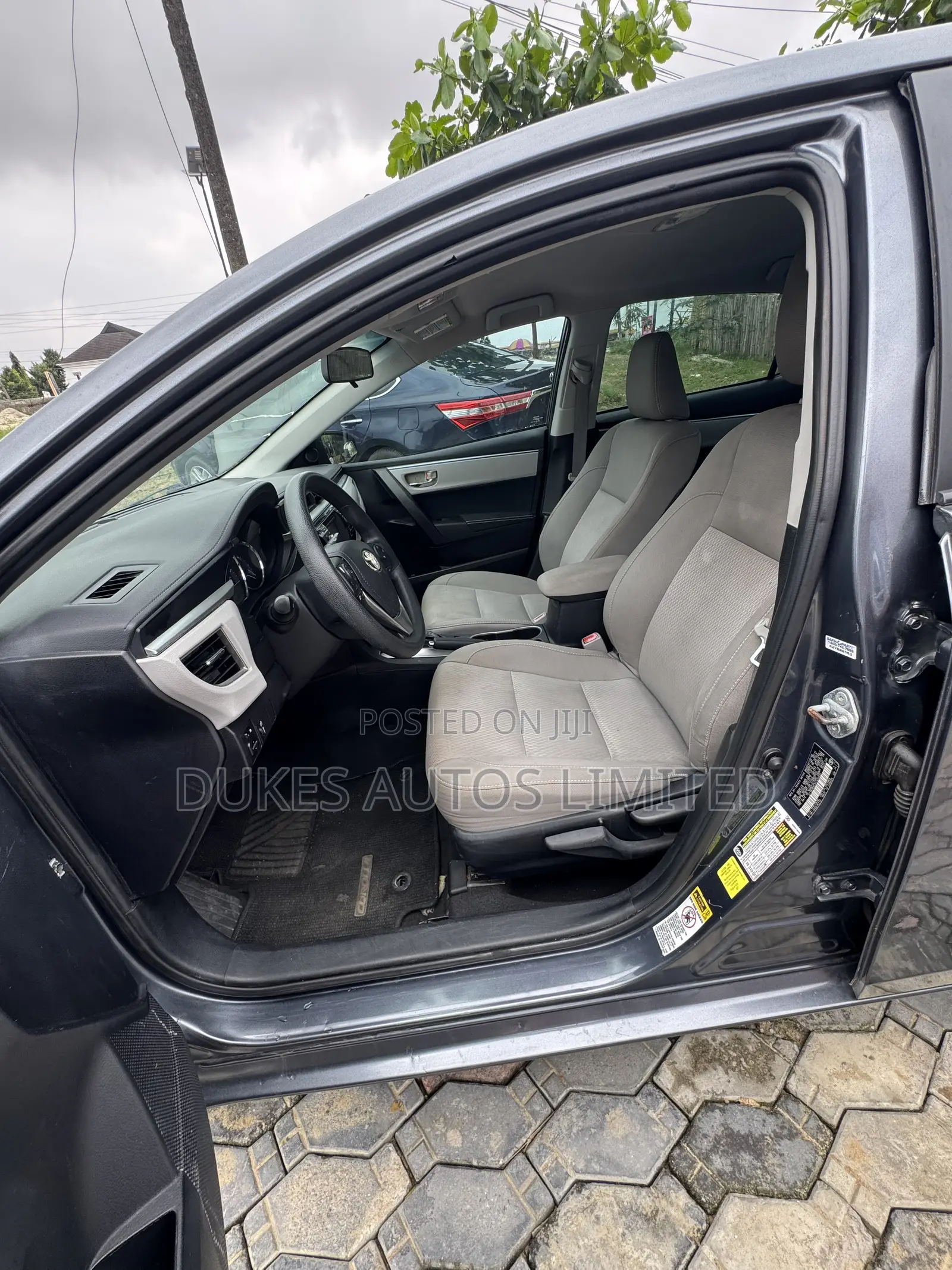 Toyota Corolla 2015 Gray