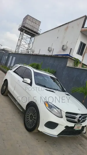 Mercedes-Benz GLE-Class 2017 White