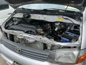 Toyota HiAce 2006 Silver