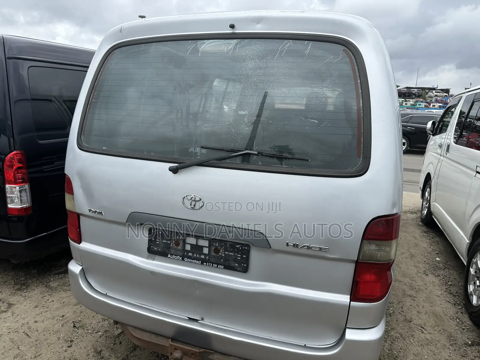 Toyota HiAce 2006 Silver