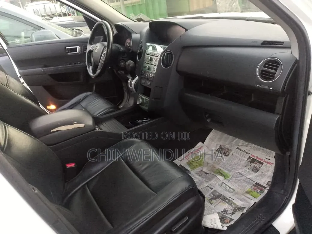 Honda Pilot 2012 White