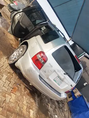 Toyota Highlander XLE 2025 Silver