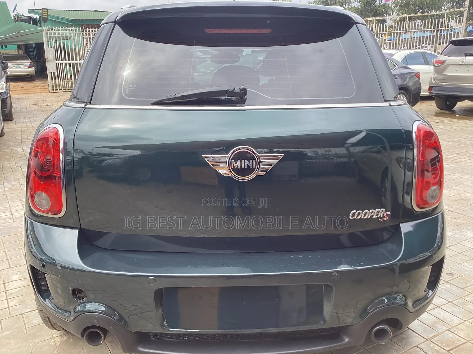 Mini Cooper S 2012 Green