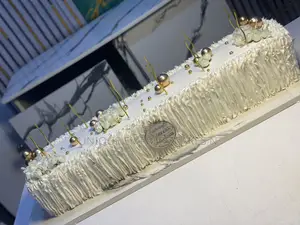 Elegant Birthday Cake Suitable for Wedding,birthday,party