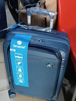 Small Sensamite Rubber Luggage Box With Laptop Space and Bottle Holder