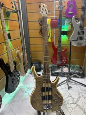 Luxars S-B60-5 — 5-String Active Bass Guitar