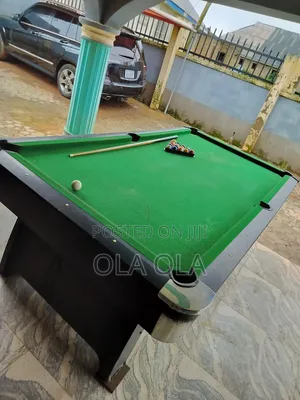 Snooker Tables With Complete Accessories