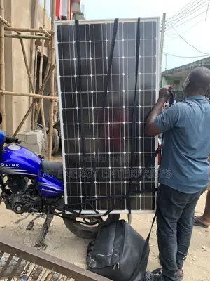 300w Tokenbo Canadian Solar Panel