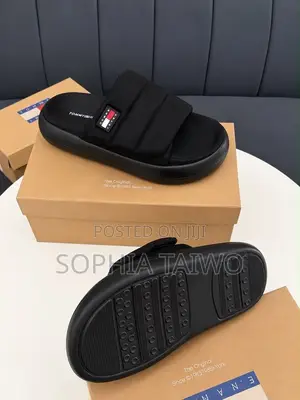Tommy Hilfiger Slide