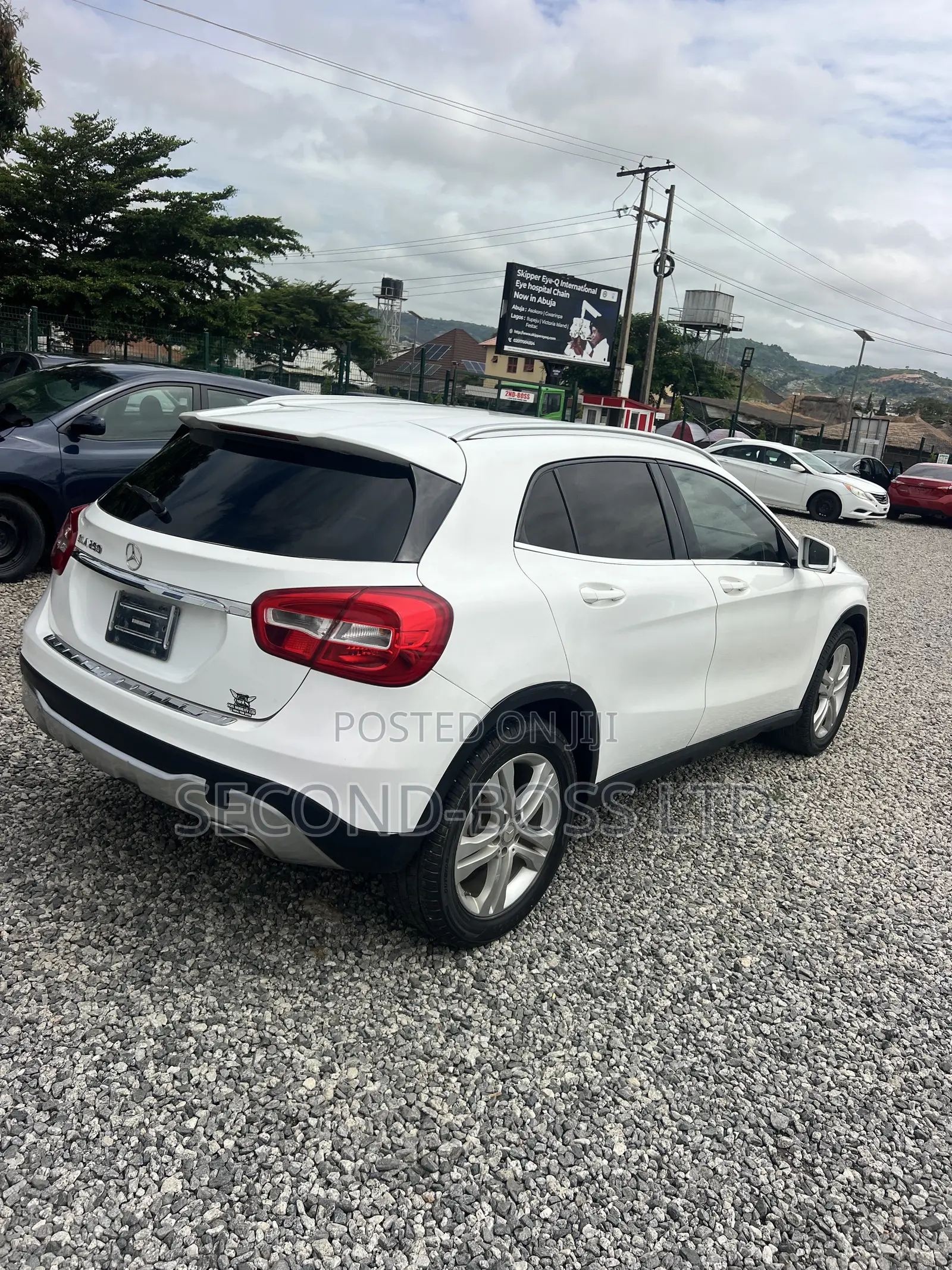 Mercedes-Benz GLA 250 2017 White