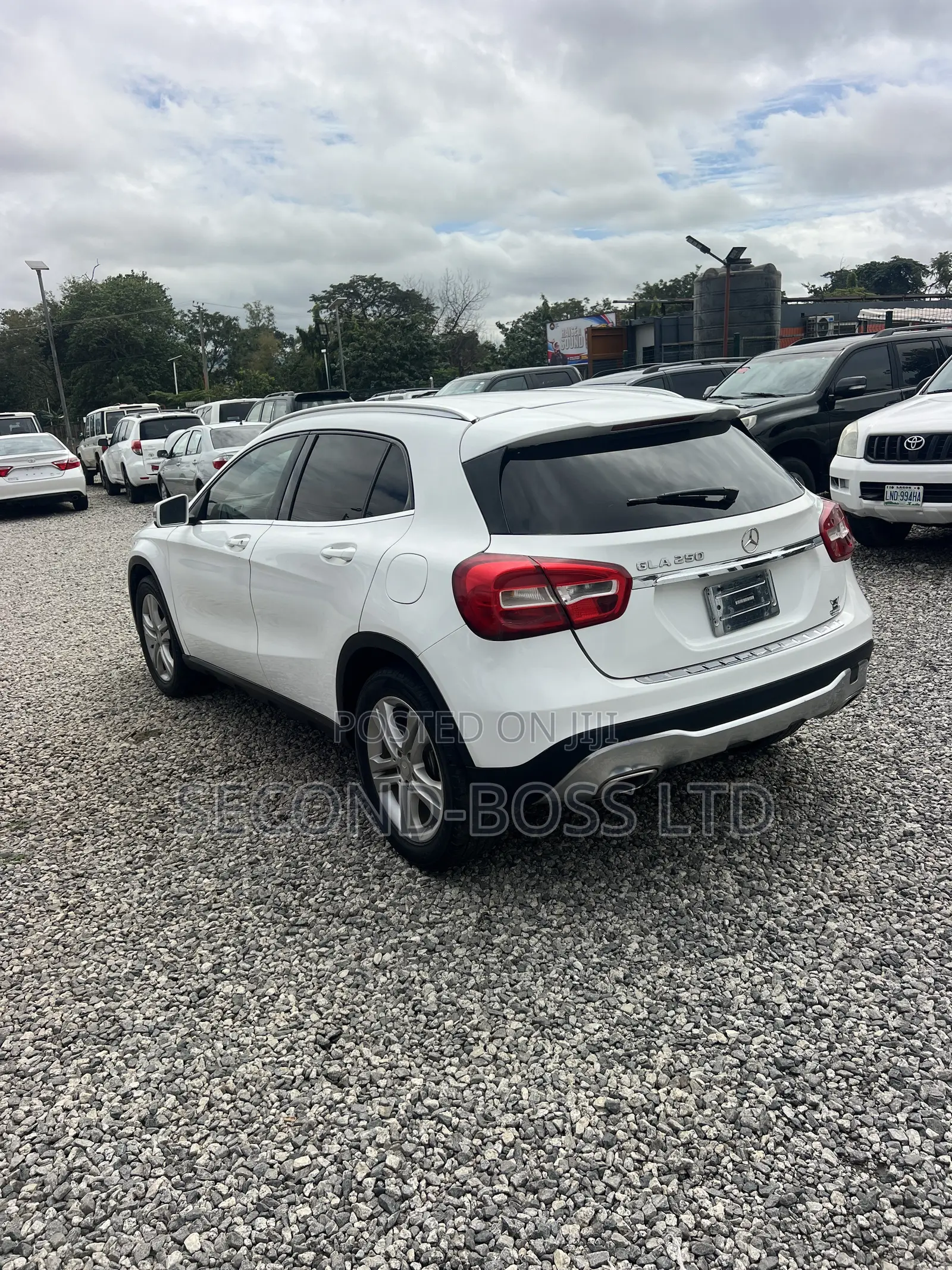 Mercedes-Benz GLA 250 2017 White