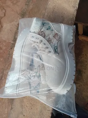 Footwears