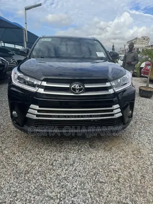Toyota Highlander XLE V6 4x4 (3.5L 6cyl 6A) 2016 Black