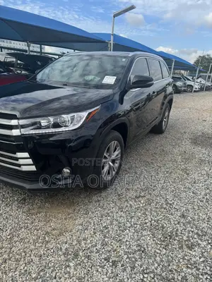 Toyota Highlander XLE V6 4x4 (3.5L 6cyl 6A) 2016 Black