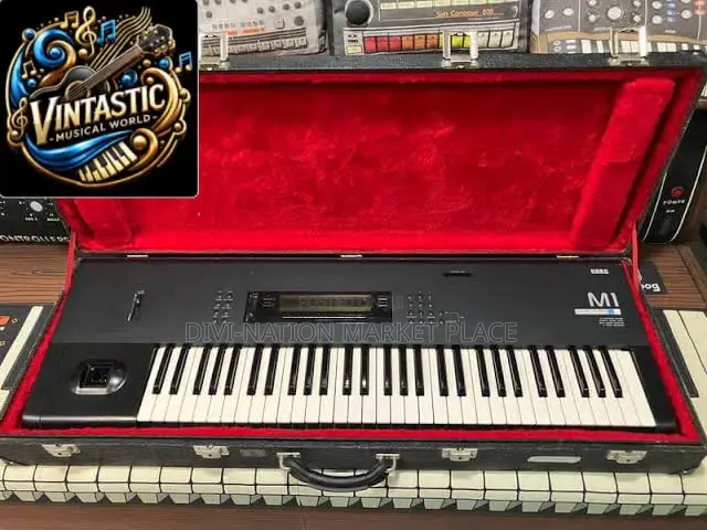 Korg M1 Synthesizer Workstation