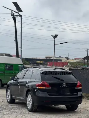 Toyota Venza 2024 Black