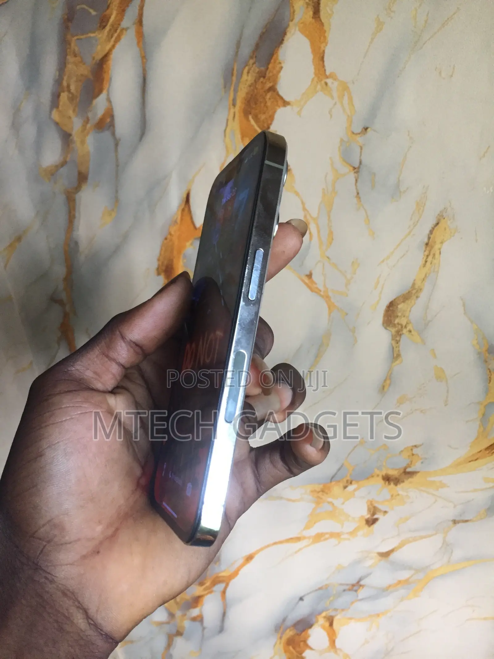Apple iPhone 14 Pro 128 GB Gold