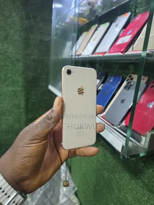 Apple iPhone 8 64 GB Gold