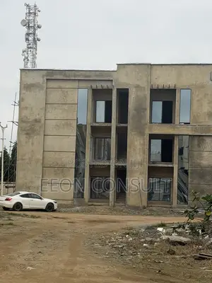 3bdrm Block of Flats in Palms Estate Dawaki for sale