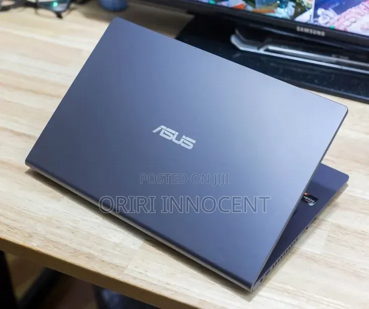 Laptop Asus 1015E 8GB Intel Pentium HDD 512GB