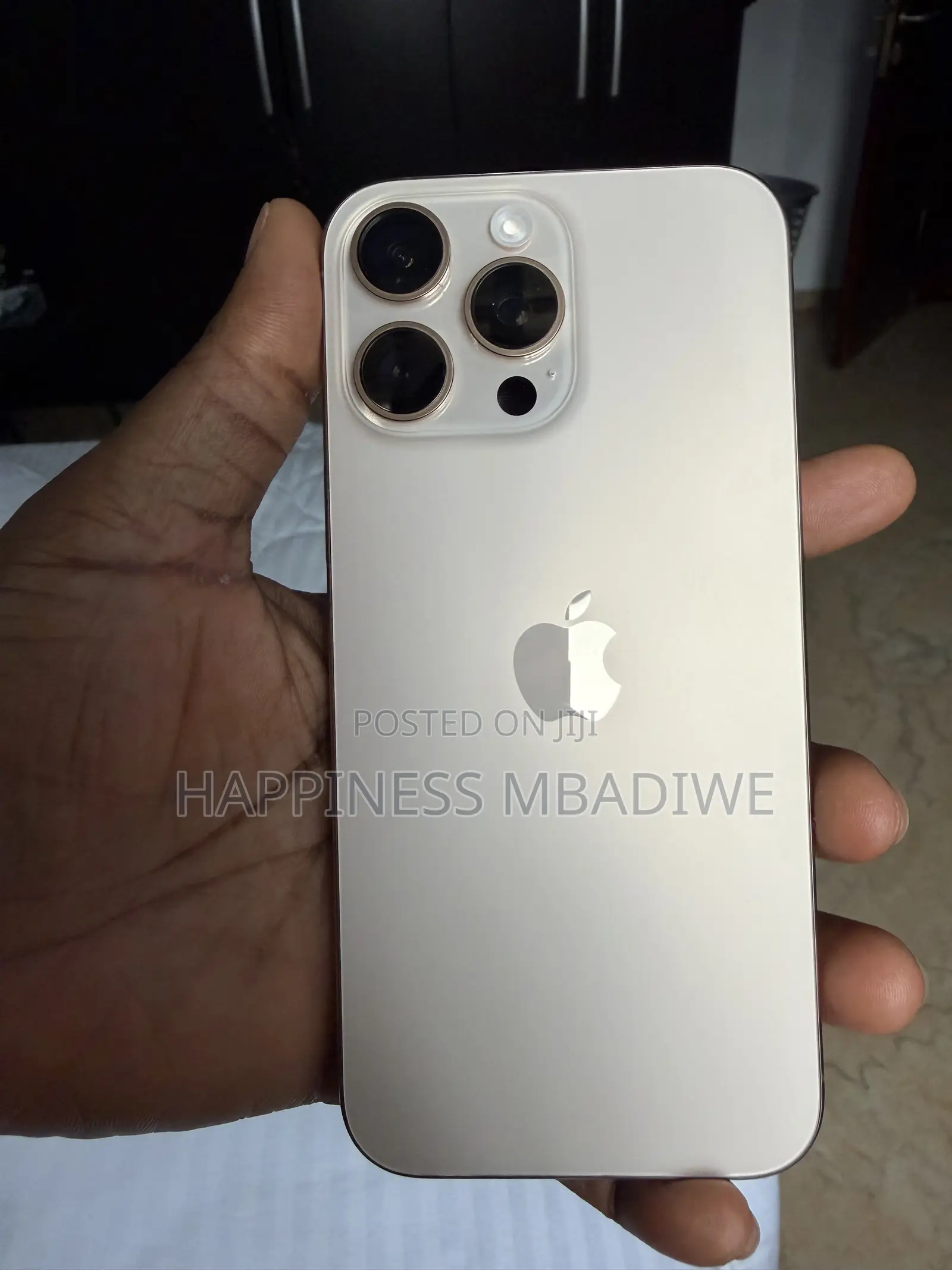 Apple iPhone 16 Pro Max 256 GB Gold