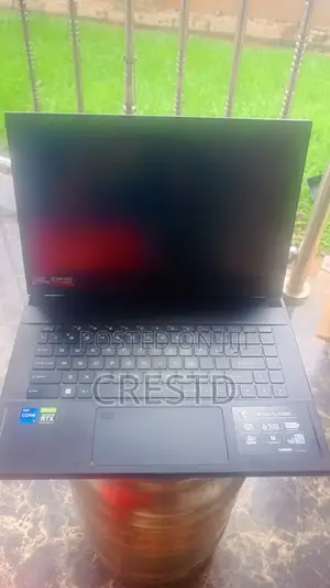 Laptop MSI GS66 Stealth 12UHS 32GB Intel Core i7 SSD 512GB