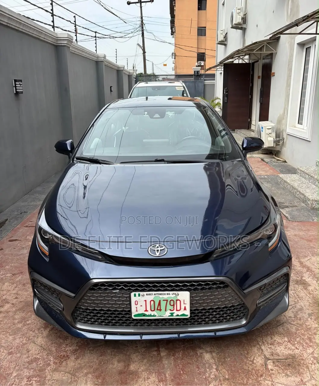 New Toyota Corolla SE 2023 Blue