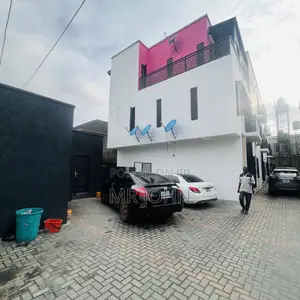 2bdrm Apartment in Ikota Villa, Lekki for rent