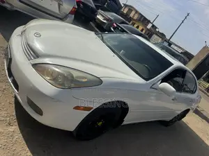 Lexus ES 2004 White