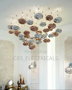 Luxury Metallic Chandelier (20-Piece Set)