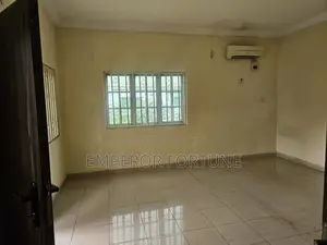 5bdrm Duplex in Federal Capital, Wuse 2 for sale