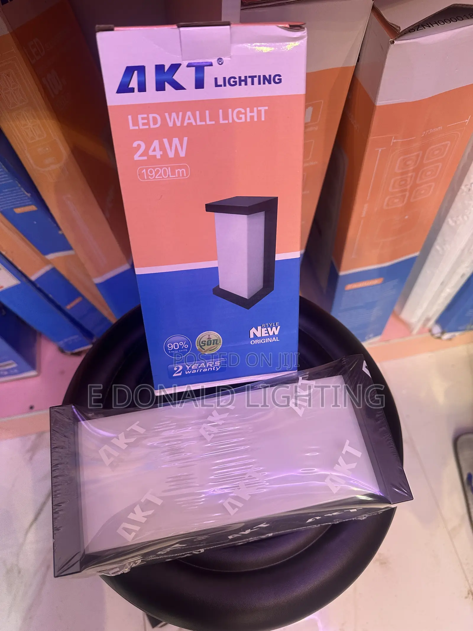 24w AkT Wall Light