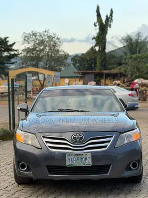 Toyota Camry 2.4 LE 2008 Gray
