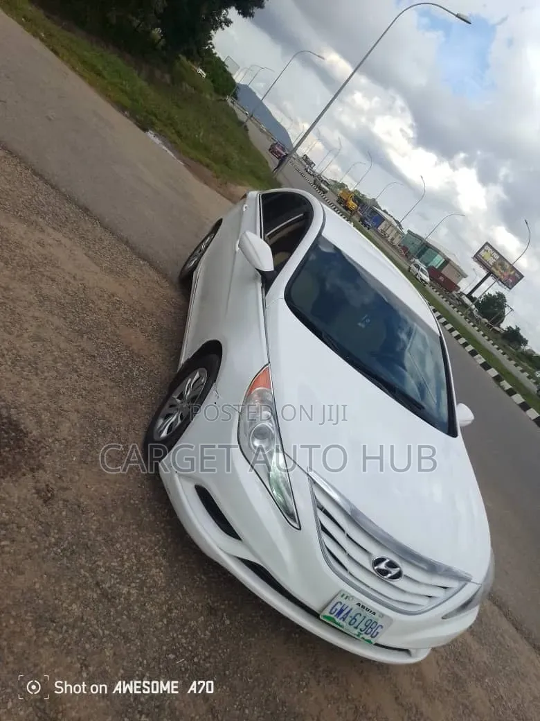 Hyundai Sonata 2011 White